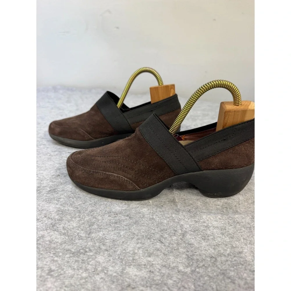 Anne Klein Sport‎ Brown Suede Slip-on Mules Women's Size 8.5